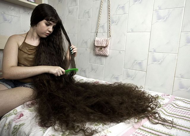 Правда, что если мыть волосы шампунем, то он оздоровит волосы?
